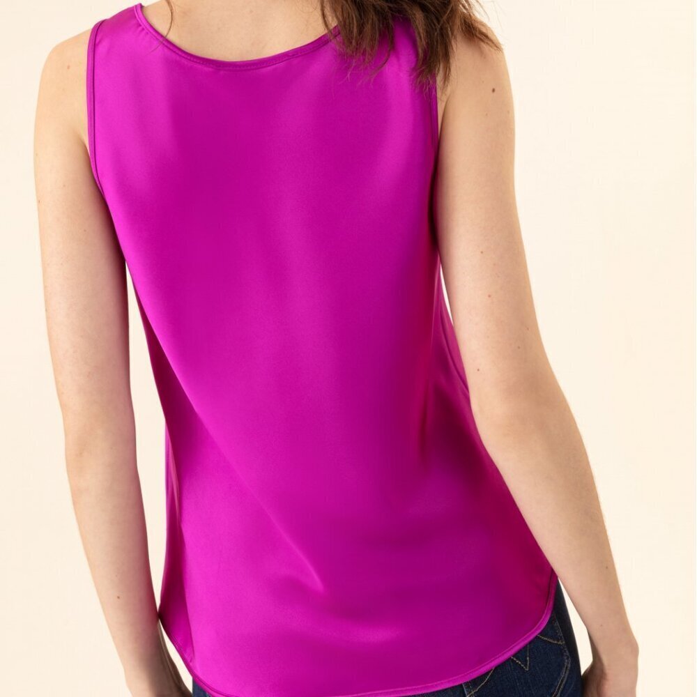 Like New, Silky Sleeveless Pocket Blouse - Picture 2 of 9